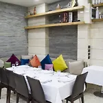Comfort Center Hotel Tirana