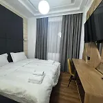 Comfort Center Hotel