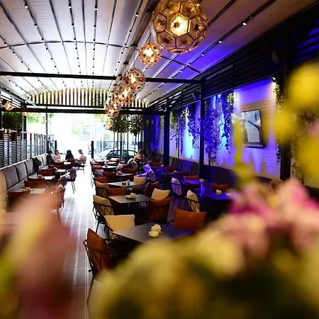 Hotel Comfort Center Tirana