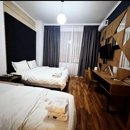 Comfort Center Hotel Tirana