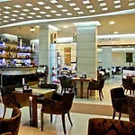 Comfort Center Hotel