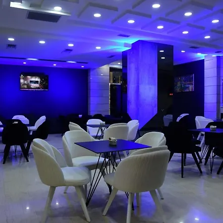 Comfort Center ホテル 4*