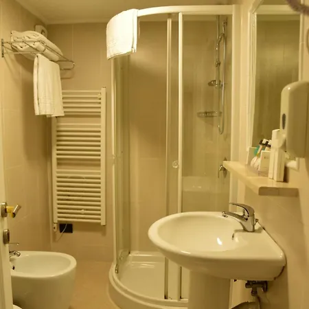 Comfort Hotel 4*