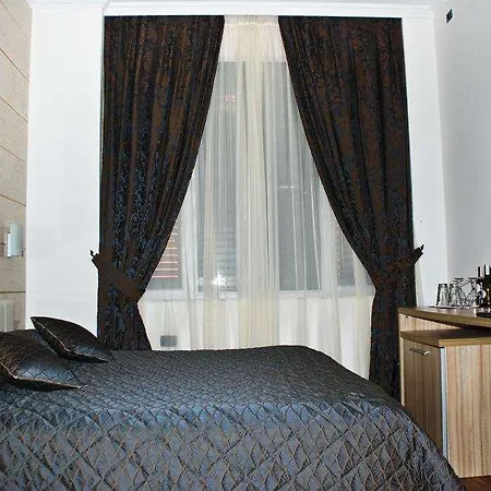 Hotel Comfort Center 4*