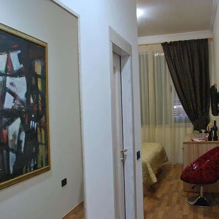 Hotel Comfort Center Tirana