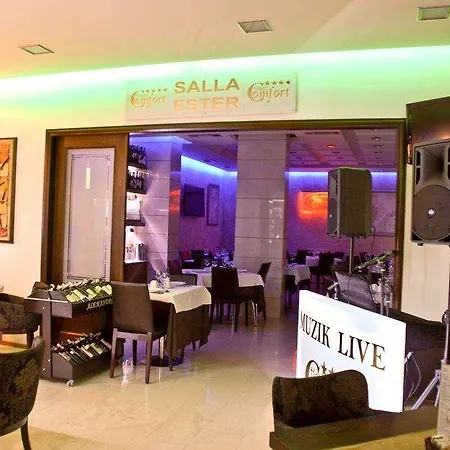 Comfort Center Hotel 4*