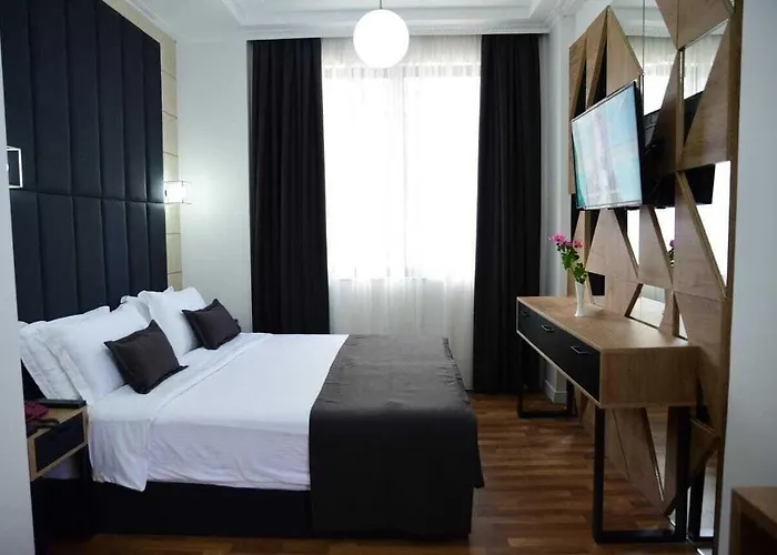 Comfort 4* Tirana