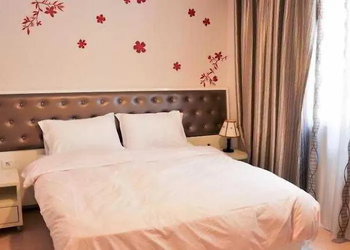 Comfort 4* Tirana