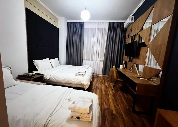 Comfort Center Hotel Tirana